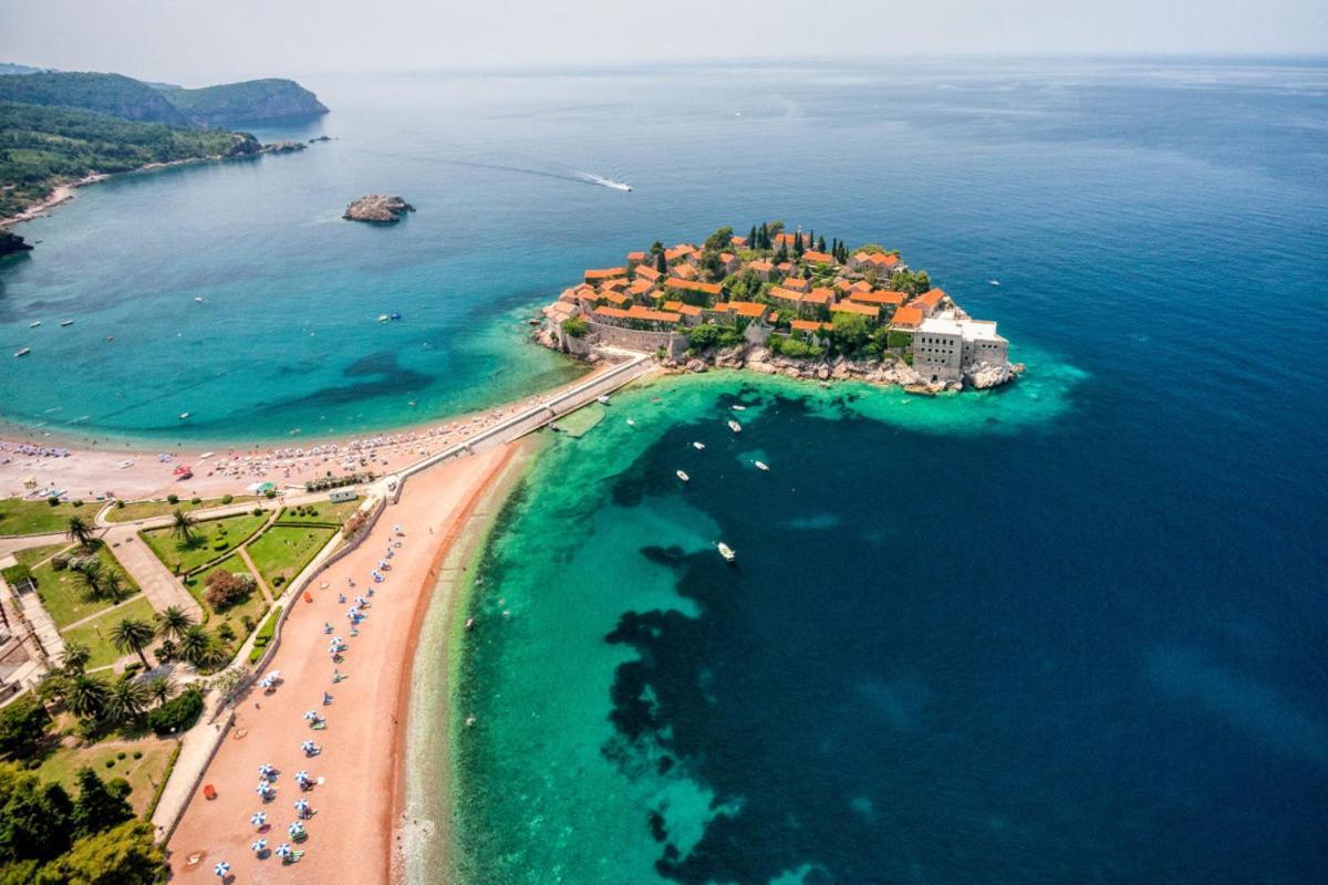 Bmv Room With East Island View Свети-Стефан Экстерьер фото